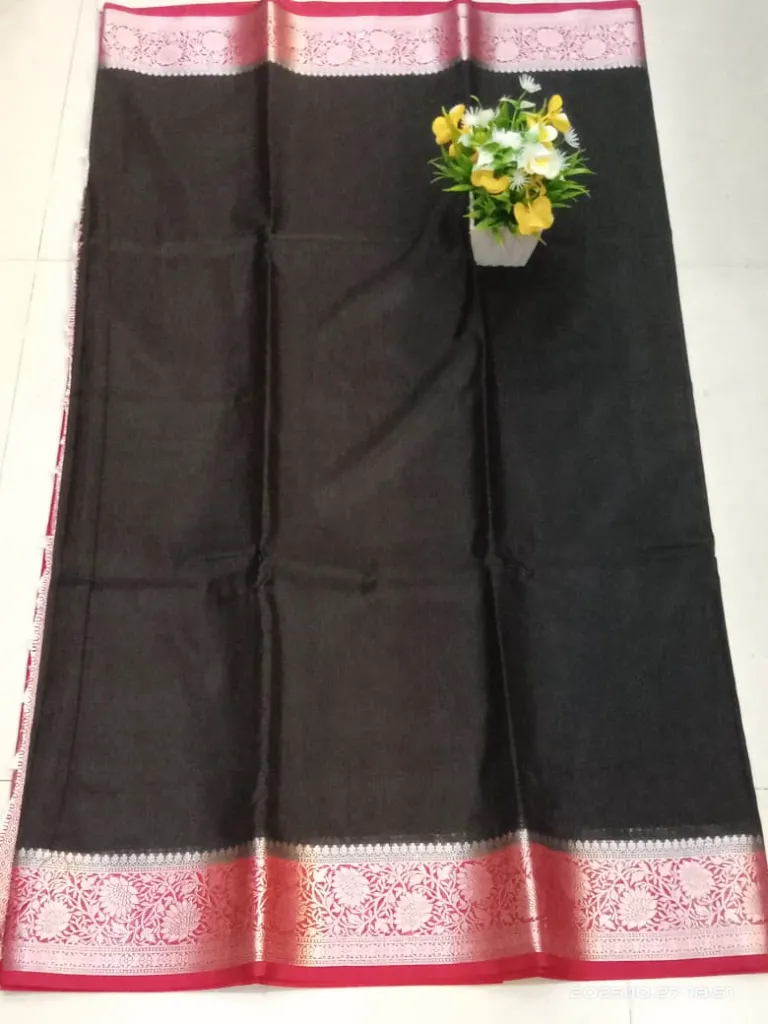 black red warm silk.webp